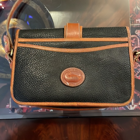 Dooney & Bourke shoulder bag - Picture 3 of 7